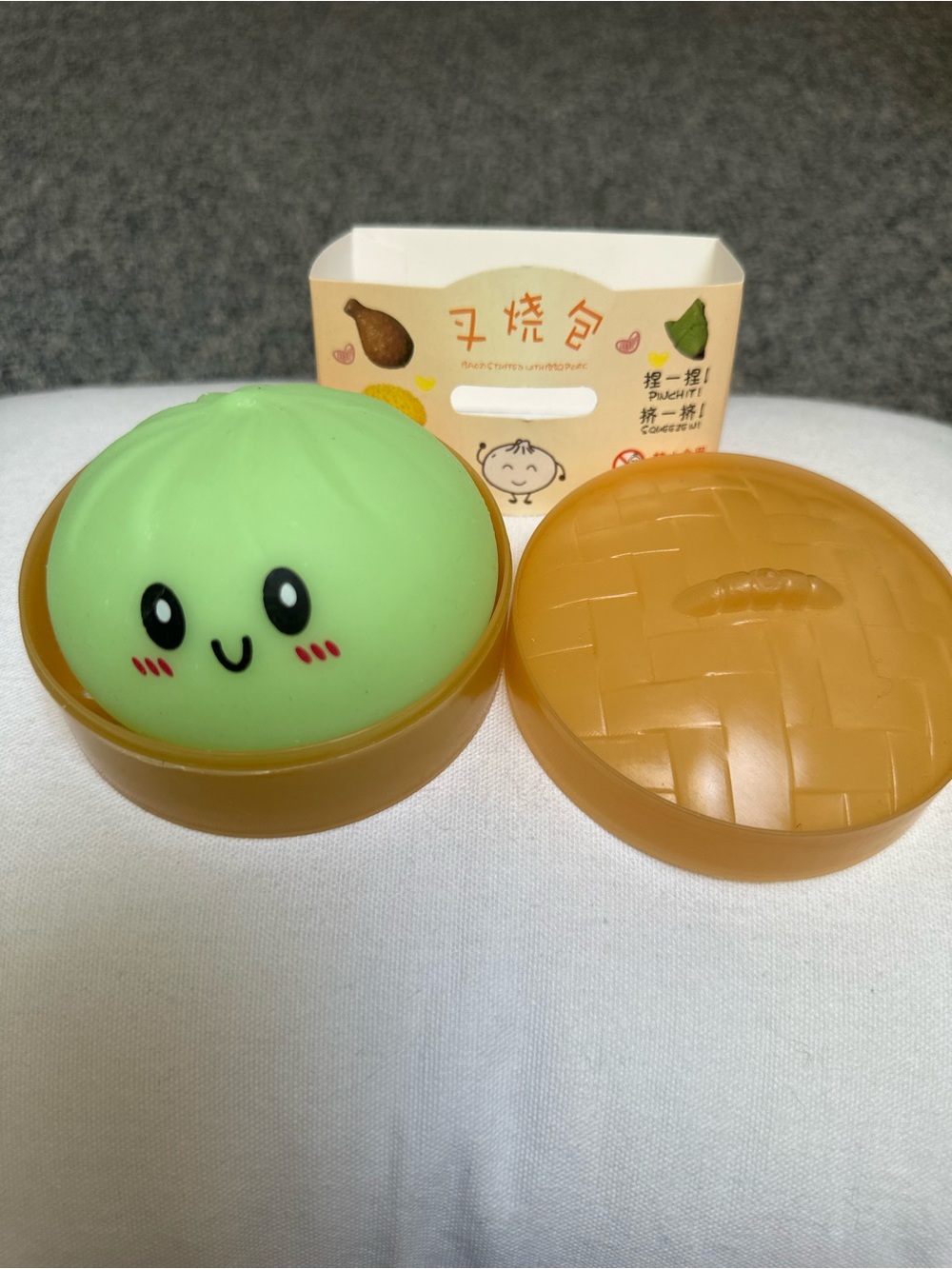 Green dumpling Cute Bun Stress Toy with Brown Steamer Lid - Unbranded